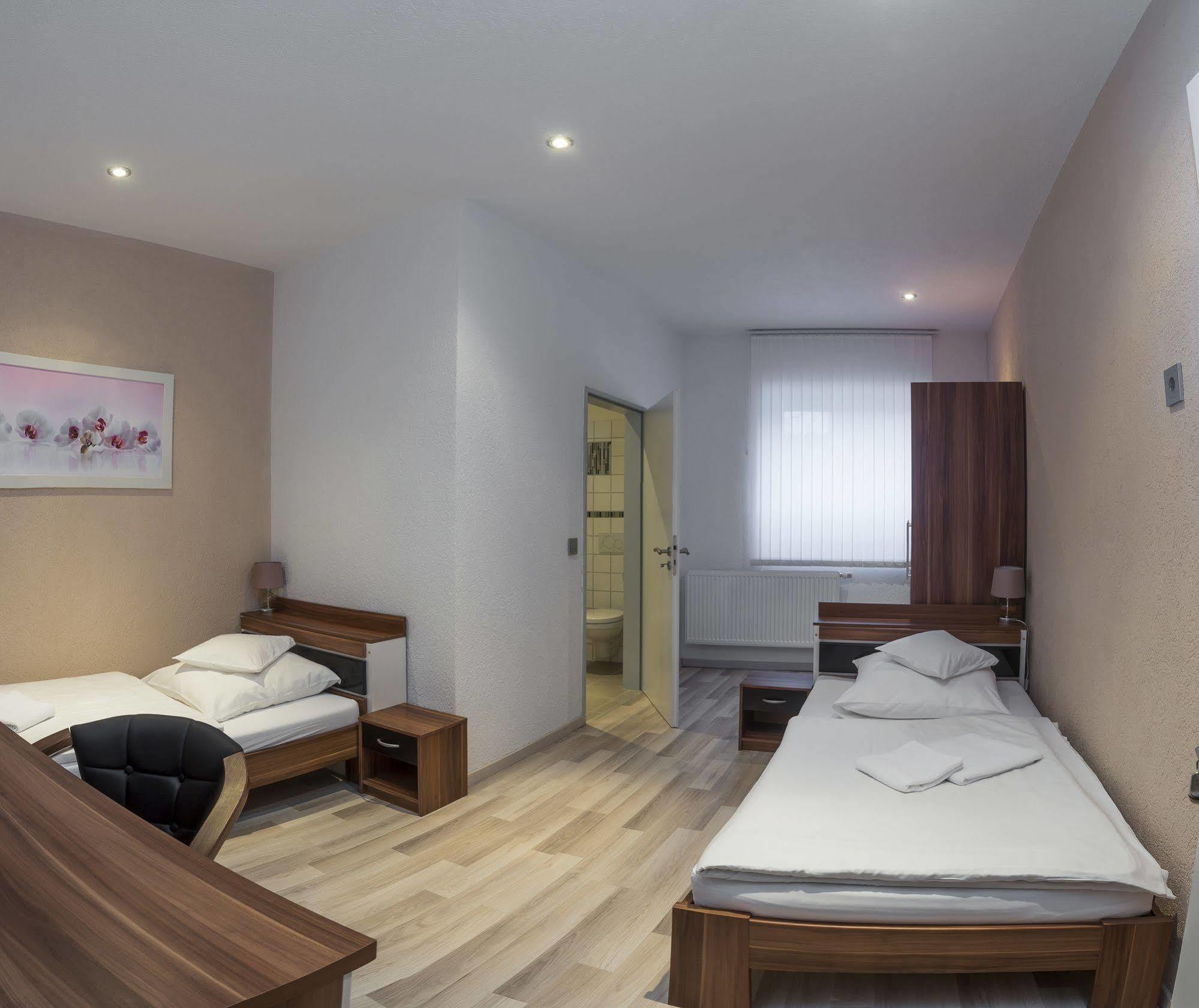 Pension Donau Grill Hannover Luaran gambar
