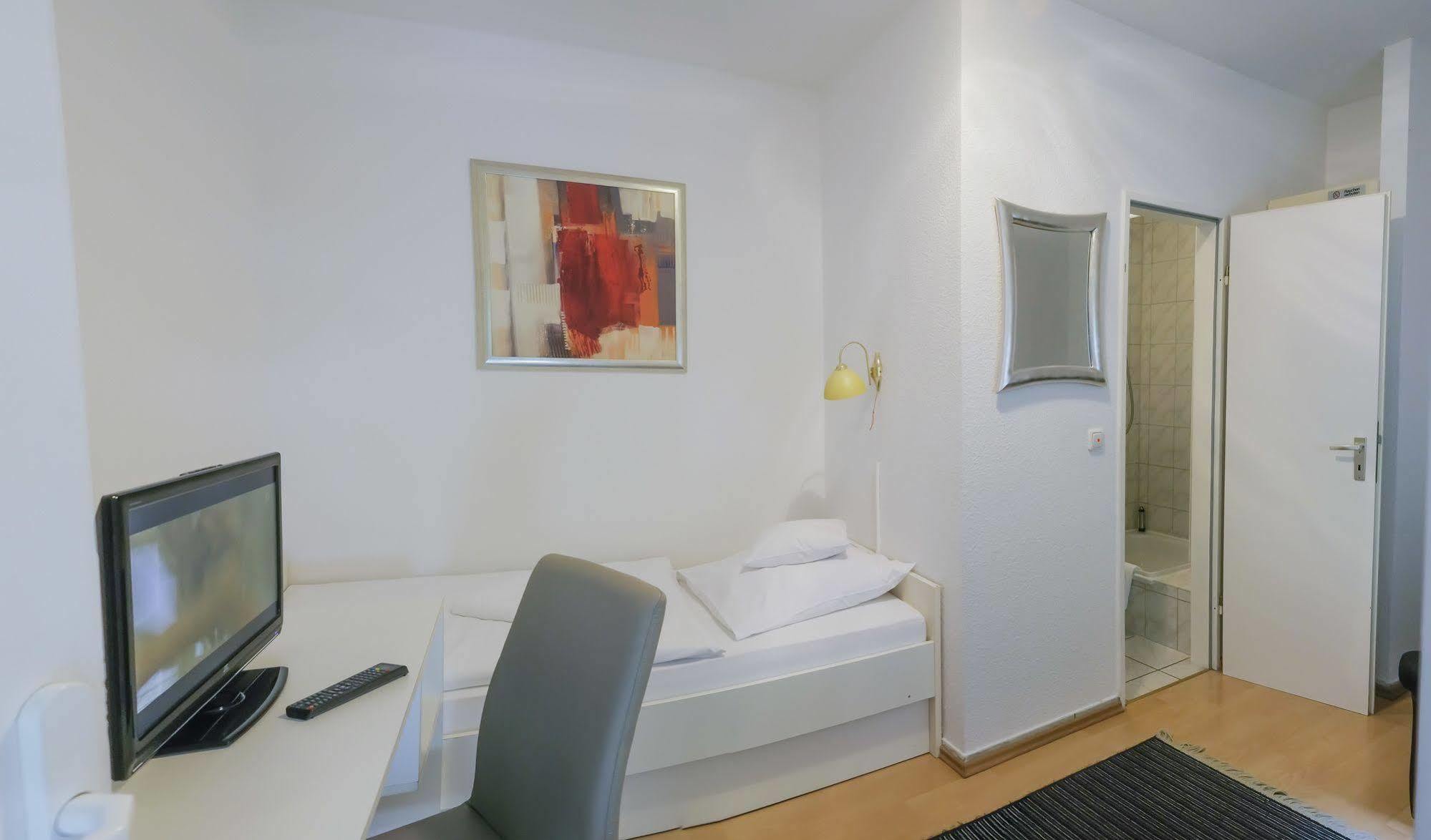 Pension Donau Grill Hannover Luaran gambar